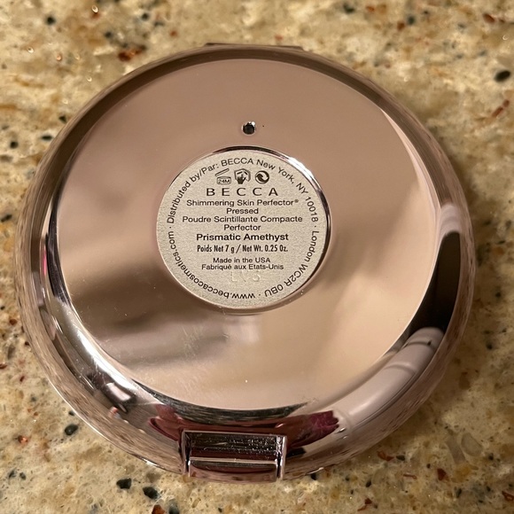Becca shimmering skin perfector pressed - Picture 3 of 3